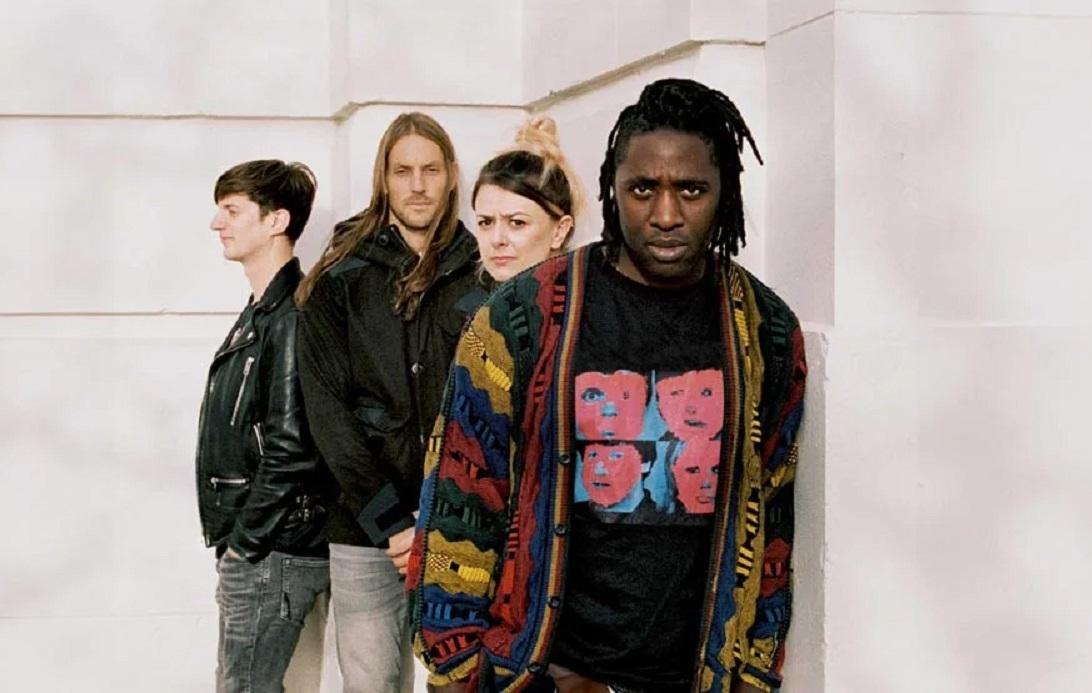 Bloc Party sort un nouveau single prêt à enflammer les festivals d'été